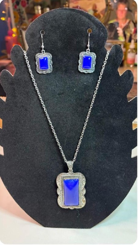 Blue rectangular pendant 19 inch necklace and matching earring set