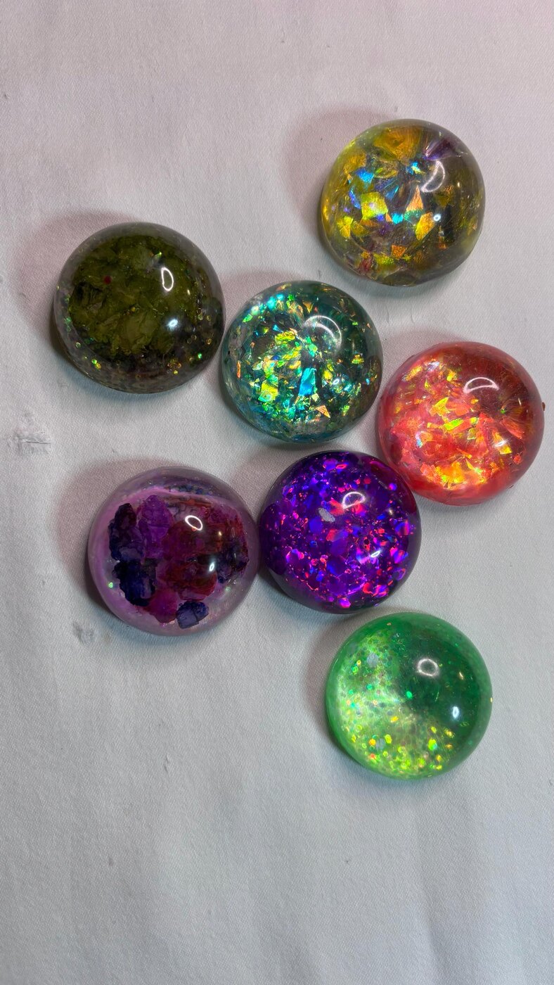 Colorful handmade resin dome set